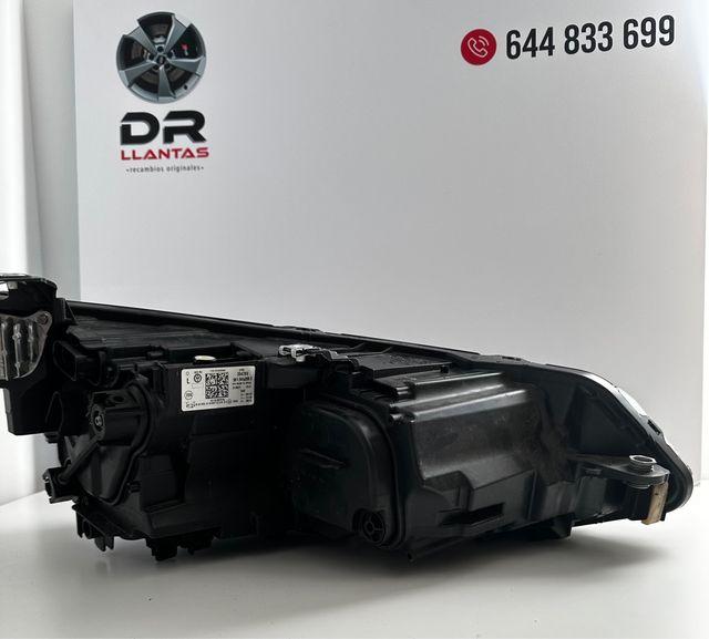 FARO DELANTERO IZQUIERDO VW GOLF VIII IQ LED