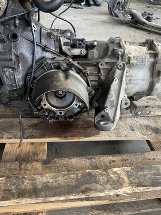 CAJA DE CAMBIOS AUDI A6 2.5TDI  01E301103K