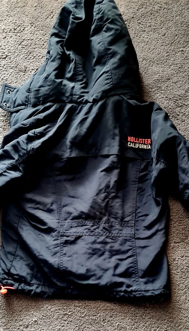 Abrigo Hollister talla Xs Azul marino
