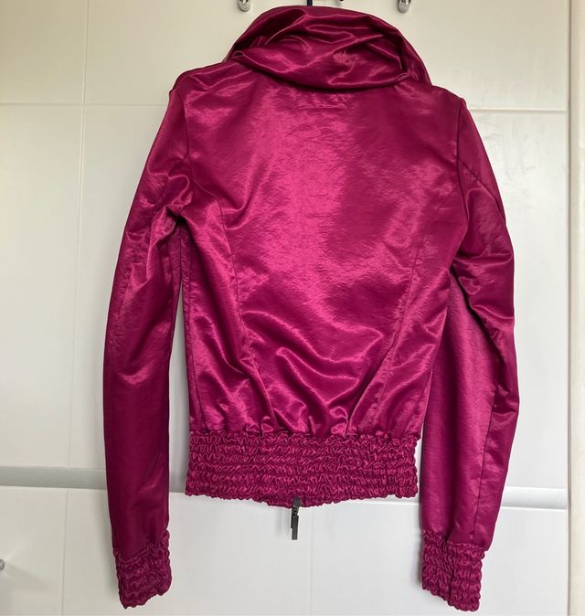 Chaqueta cazadora Bershka M