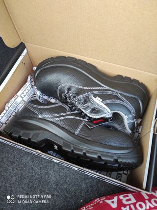 Zapatos seguridad laborales punta acero
