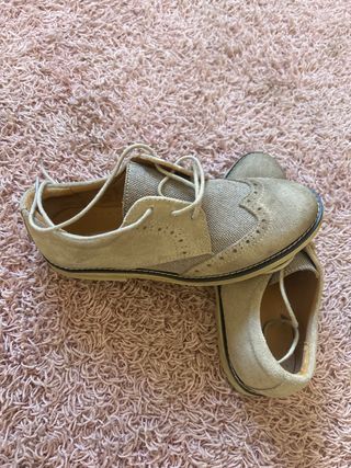 zapatos vestir beige
