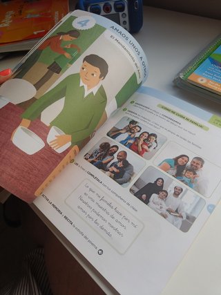 Libro religión