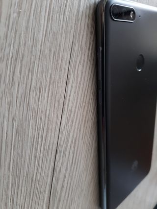 Huawei Y7 móvil pantalla rota
