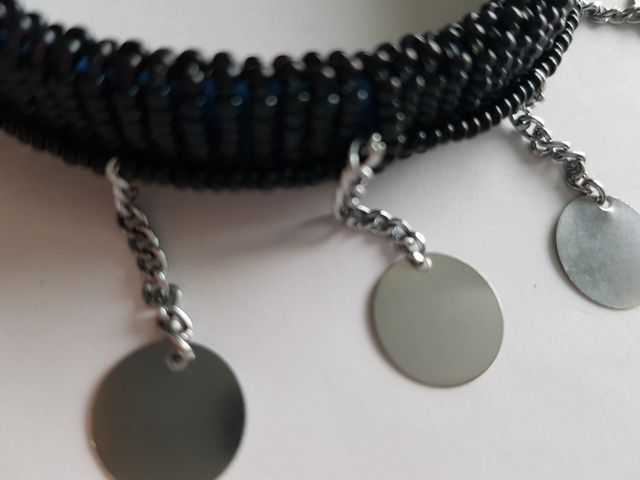 set 2 bracciali neri rigidi