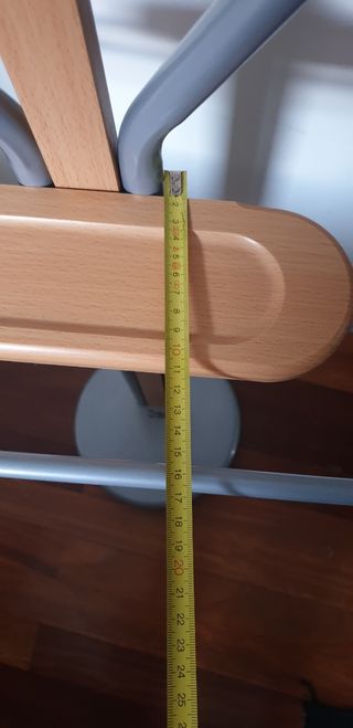 Galán de noche moderno