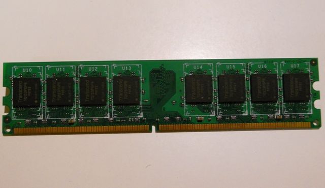 Memoria Ram Transcend 1GB DDR2 533 DIMM 4-4-4
