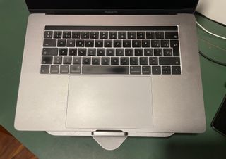 Macbook pro 2016 15" Touchbar i7 2,7GHz 16GB RAM
