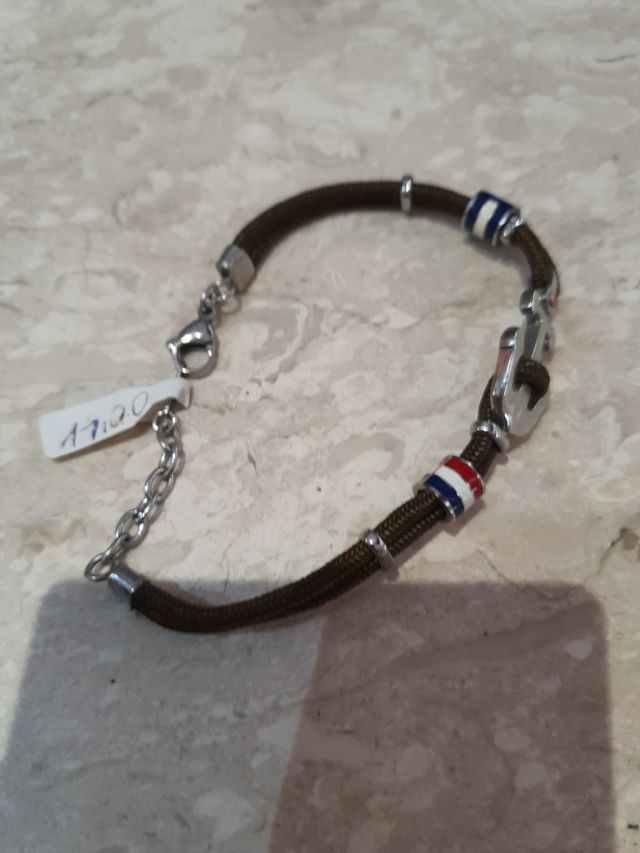 Braccialetto ancora argento e corda