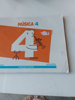Libro. Música 4 primaria.