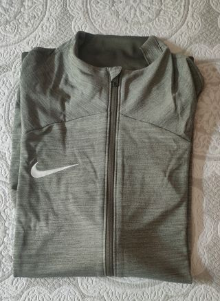 Nike chaqueta caqui L
