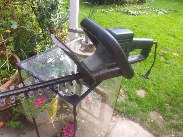 Recorta setos black decker