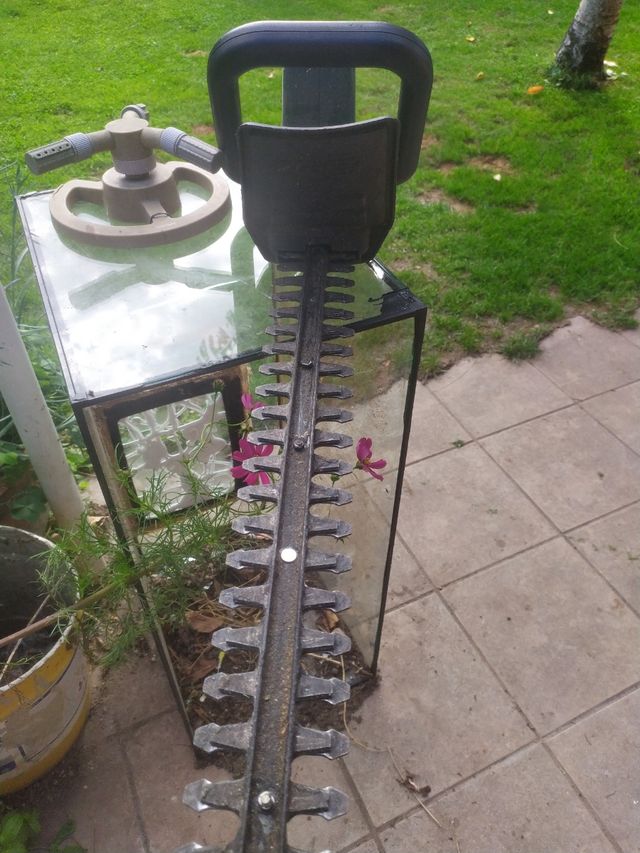 Recorta setos black decker