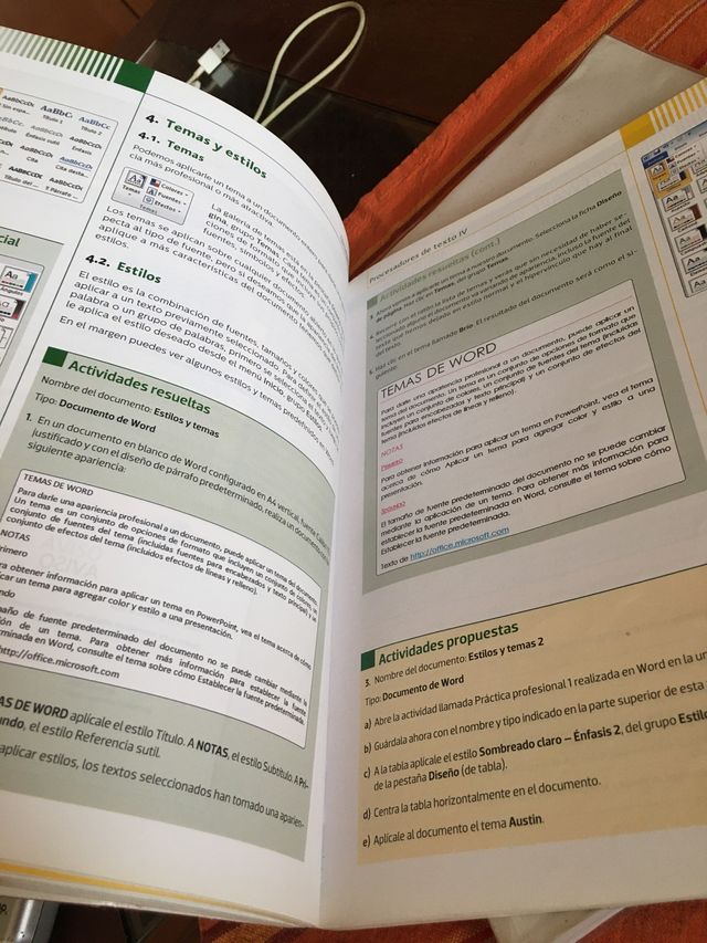 Libro Aplicaciones Informaticas para el Comercio