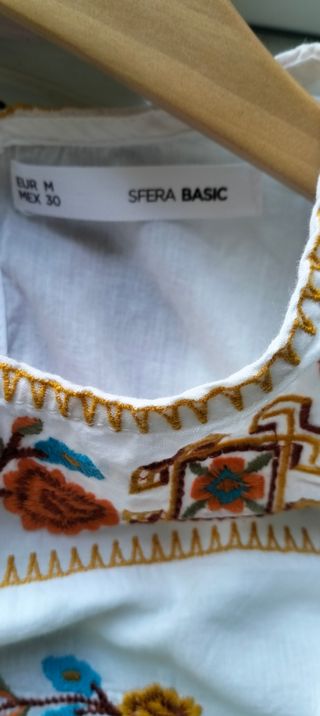 CAMISA BORDADA. 3/4 usos