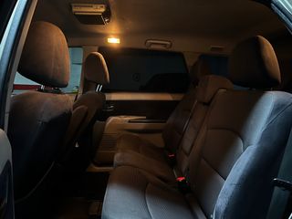 Mitsubishi Grandis 2006