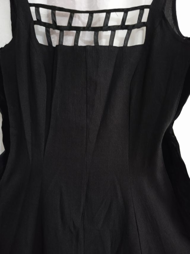 Vestido de fiesta de señora.