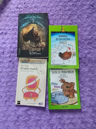 Libros de lectura. Lunares de Renata vendido