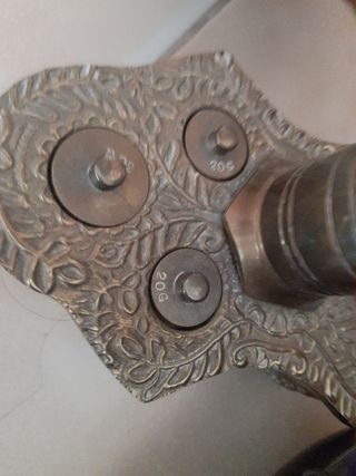 Bascula, la romana de farmacia antigua bronze 