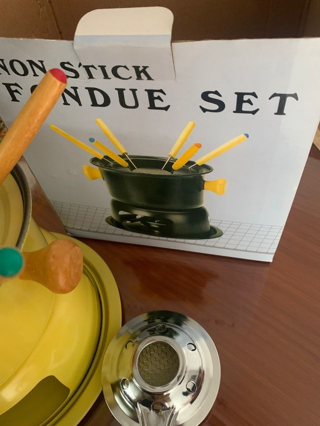 Fondue amarilla Nueva