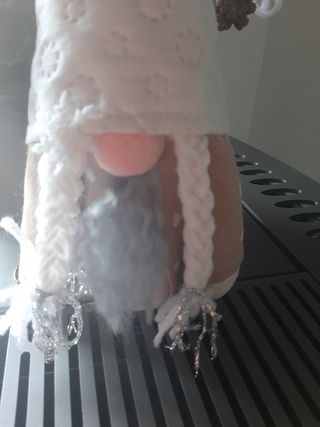 Gnomo fatto a mano in tela