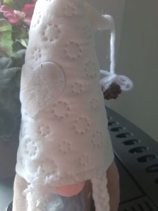 Gnomo fatto a mano in tela