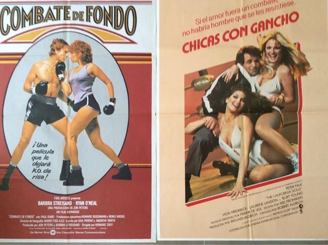 12 carteles originales.