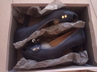 zapato tacón azul índigo 40