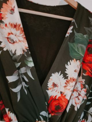 Vestido tipo kimono floral