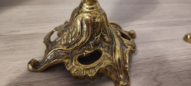 Candelabros de bronce