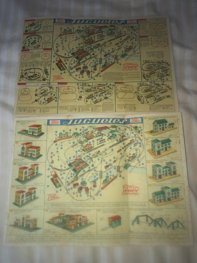 DOS ANTIGUOS CATALOGOS DE PAYA