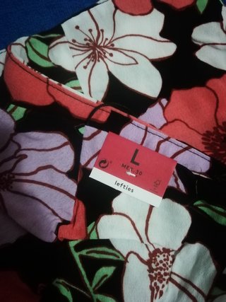 Falda talla L NUEVA ETIQUETA Flores