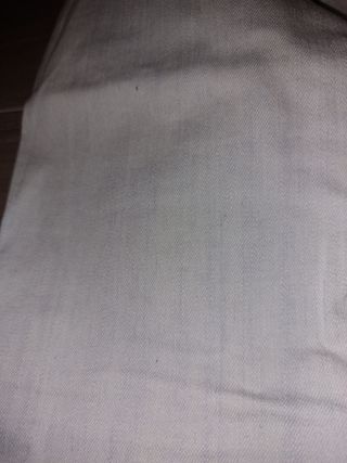 Pantalón pitillo Levis talla 36