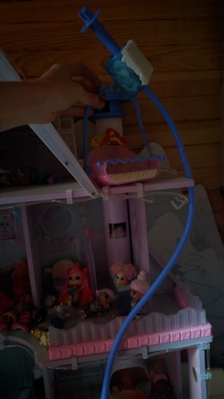 Chalet lol surprise winter disco