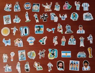LOTE CROMOS MESSI  ARGENTINA Y MARADONA