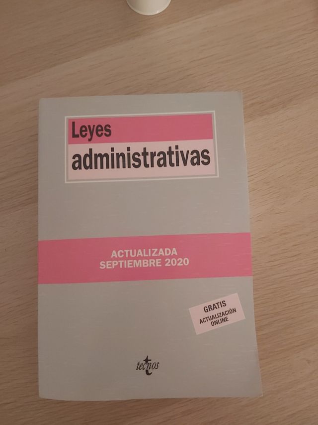 Leyes administrativas