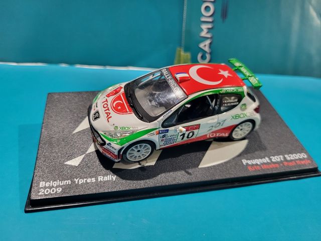 2 Peugeot 207s2000 1/43 altaya