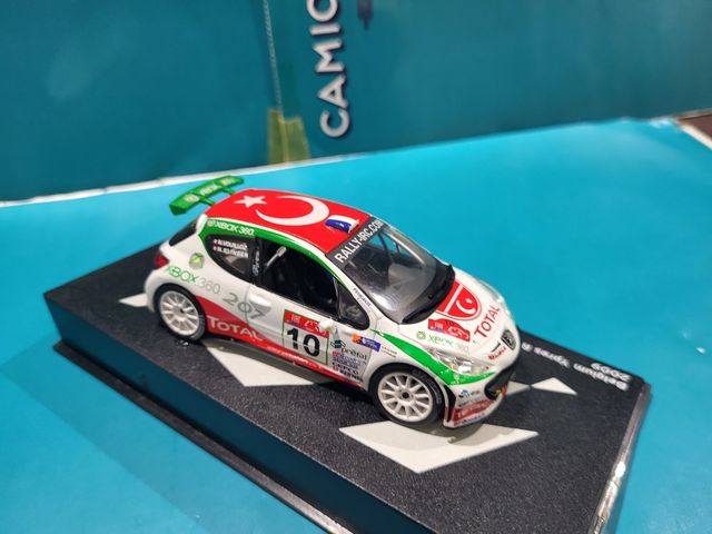 2 Peugeot 207s2000 1/43 altaya