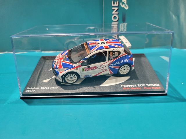 2 Peugeot 207s2000 1/43 altaya