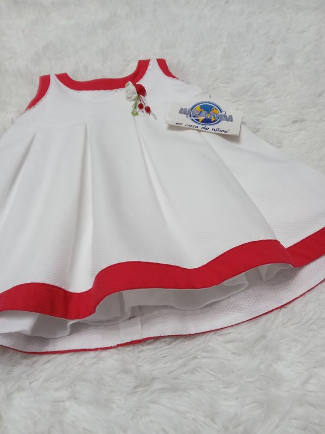 Vestido  precioso de niña Miranda