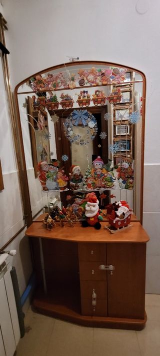 Mueble de entrada / recibidor / taquillon