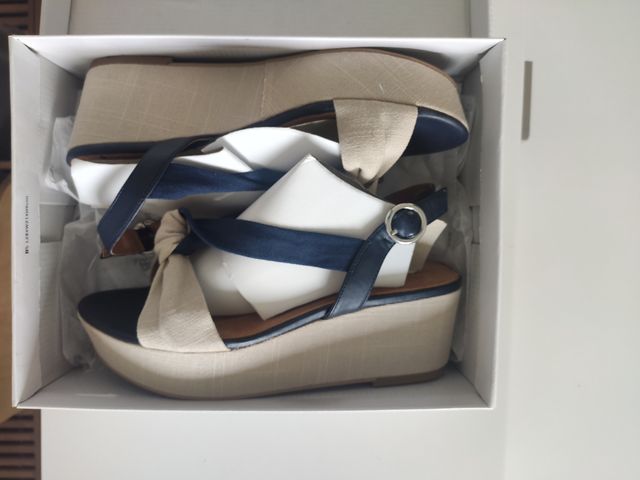 Sandalias de cuña azules