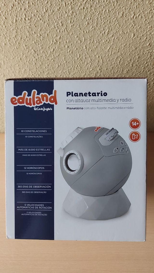 Planetario con altavoz multimedia/radio