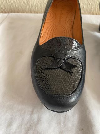 tacones negros - montesinos