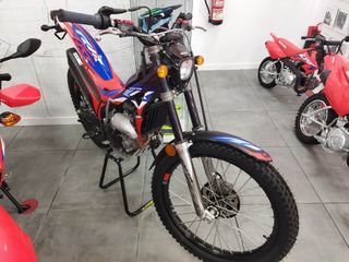 Gama Montesa Trial