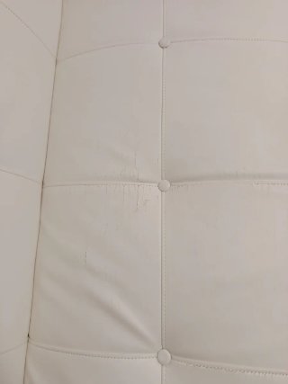 Sofa cama blanco apertura click clack.