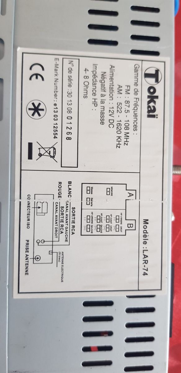 Autorradio Tokai LAR 74