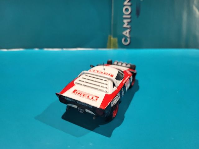 Lancia stratos pirelli 1/43 altaya