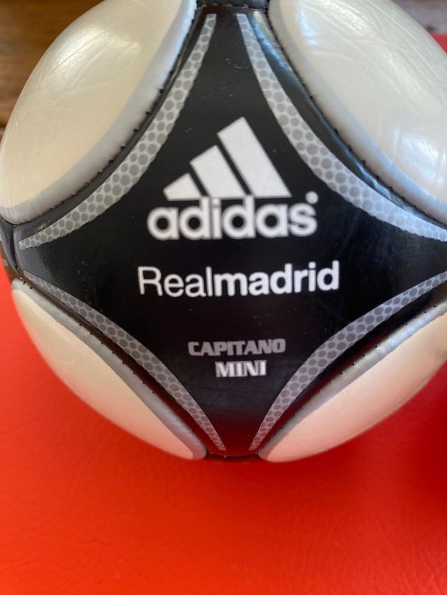 N 2 mini palline Adidas
