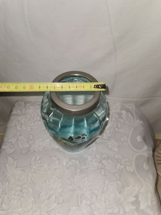 Jarrón azul pintado a mano